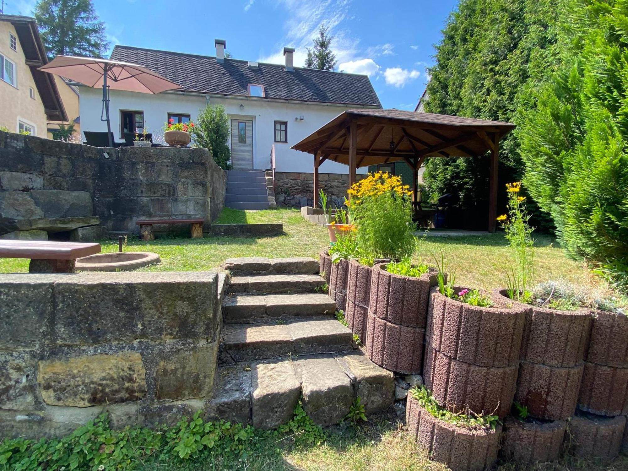 rekreační dům Pohoda Jiretin pod Jedlovou Exterior foto
